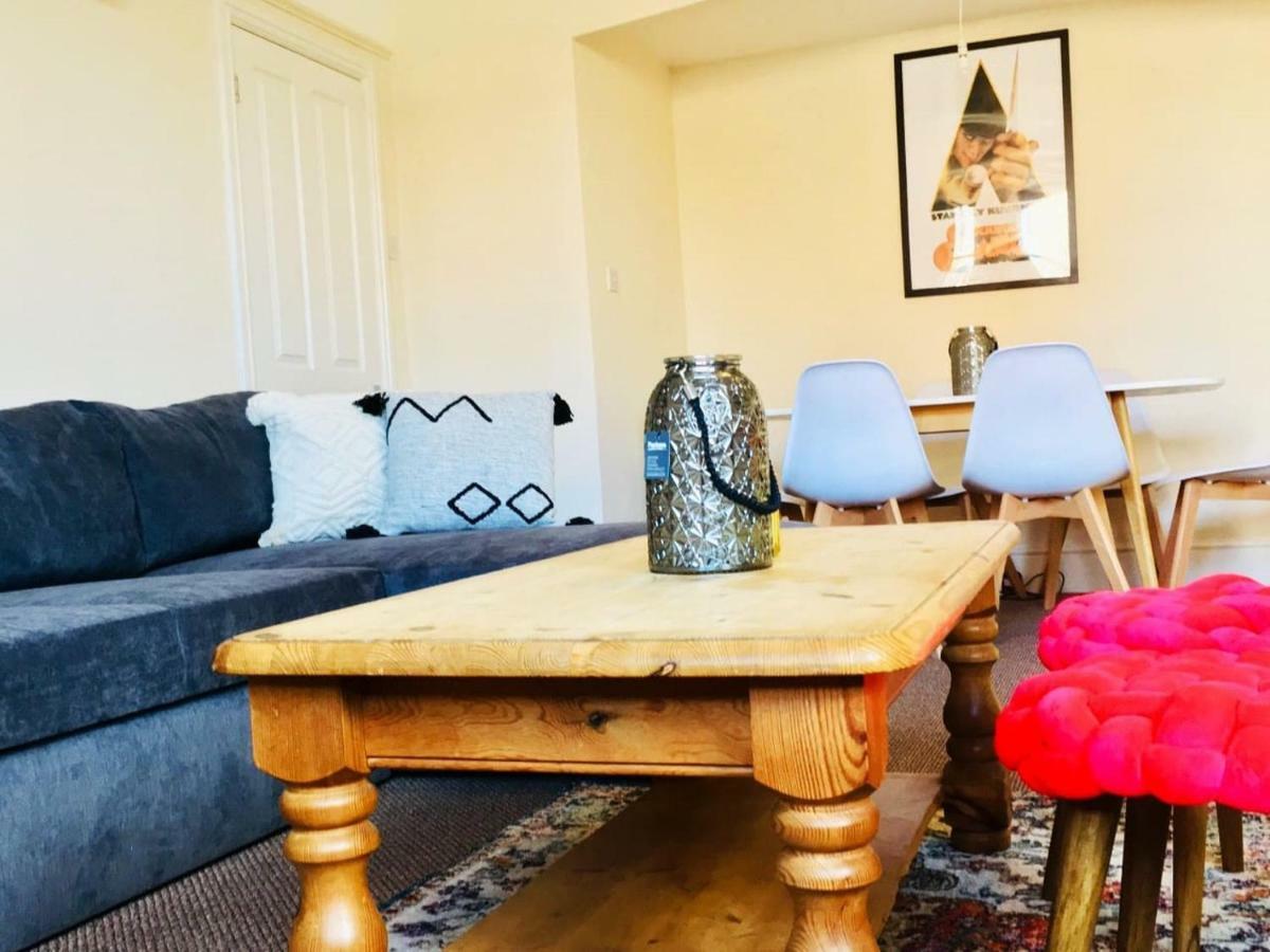 Spacious Apartment In The Heart Of St Leonards เฮสติงส์ ภายนอก รูปภาพ